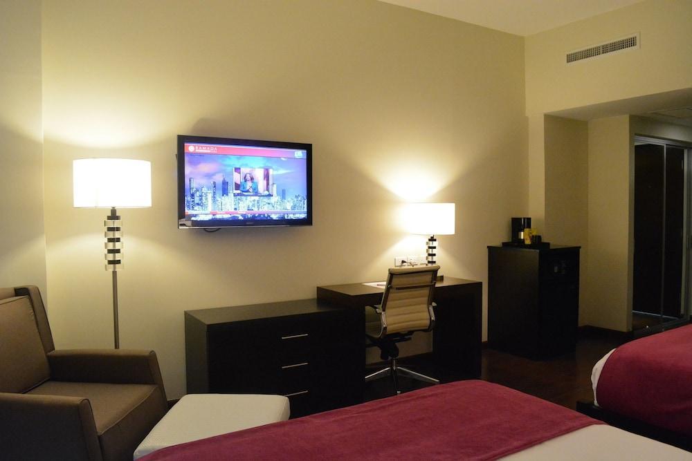Ramada Plaza By Wyndham Panama Punta Pacifica Hotel Eksteriør billede