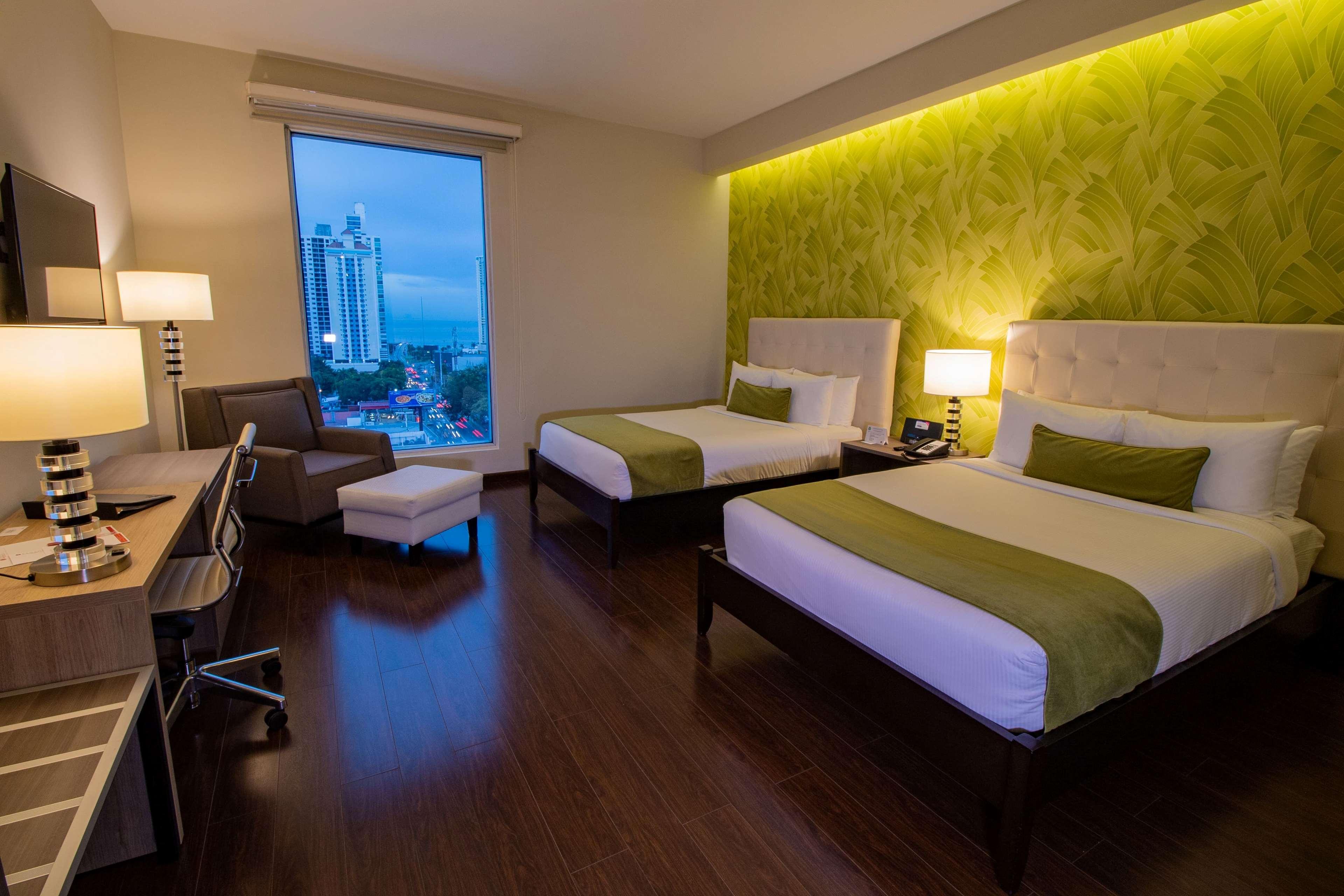 Ramada Plaza By Wyndham Panama Punta Pacifica Hotel Eksteriør billede